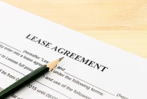 When did the tenant’s lease begin and end?